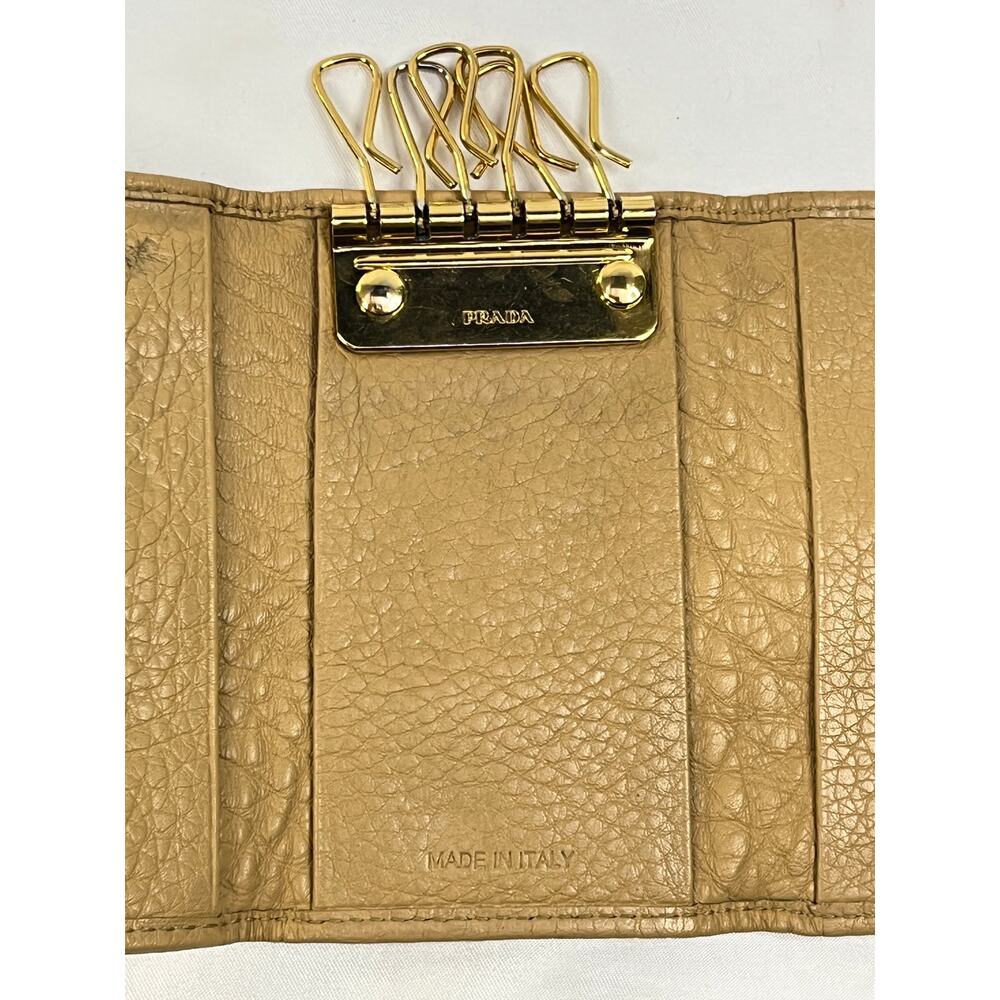 Prada Pebbled Leather 6 Key Holder Camel Tan Gold Corner Logo Case - Picture 3 of 14